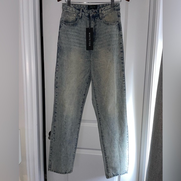 White Fox denim jeans size medium - Picture 2 of 5